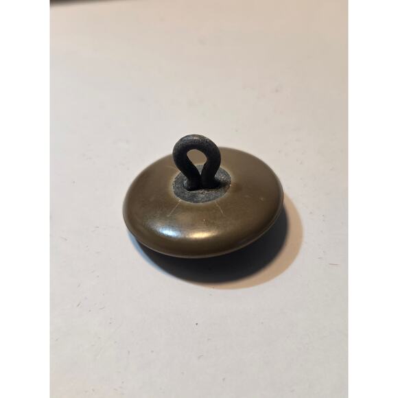 (2) Vintage 1940s WWII Resin Great Seal Eagle Buttons – Civilian Uniform Style - Picture 5 of 5